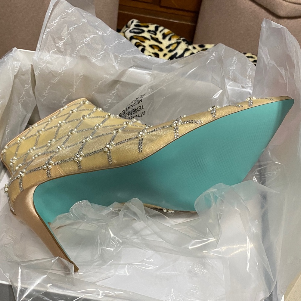 Elegant Nude Mesh Ankle Boots / Booties with Crystal and pearl Accents - Picture 2 of 2